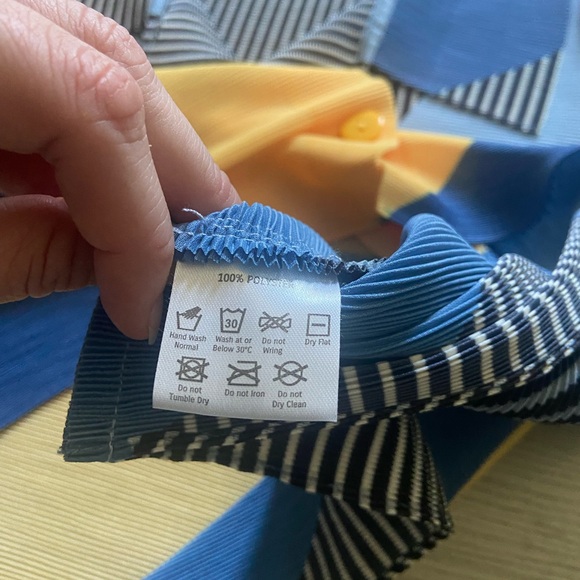 SCARLET SAGE Pale Blue Polyester Printed Shirt - Picture 8 of 8